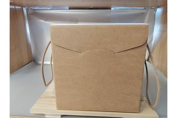 Cubotto in cartoncino rigido avana con manici - cm21x21x21H