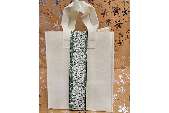 Borsa felt bag colore panna